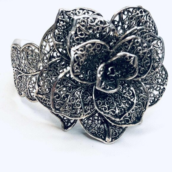 Vintage Melchior Floral Filigree Cuff Bracelet 1980s, Handmade Look - Picture 2 of 8